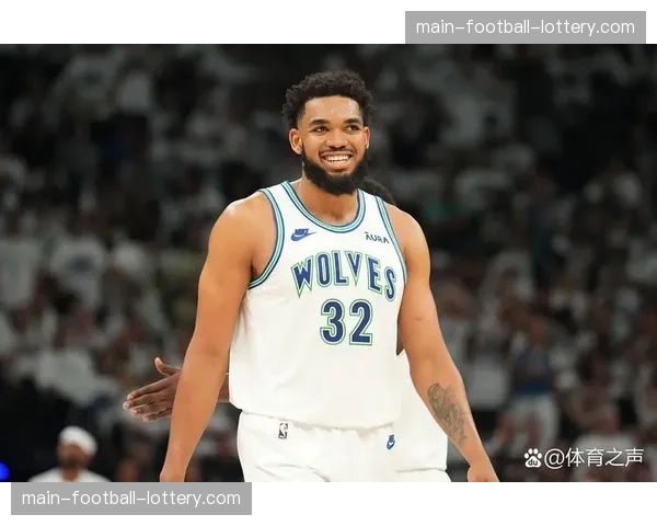 官方：森林狼中锋卡尔-安东尼·唐斯成功接受膝盖手术，赛季报销